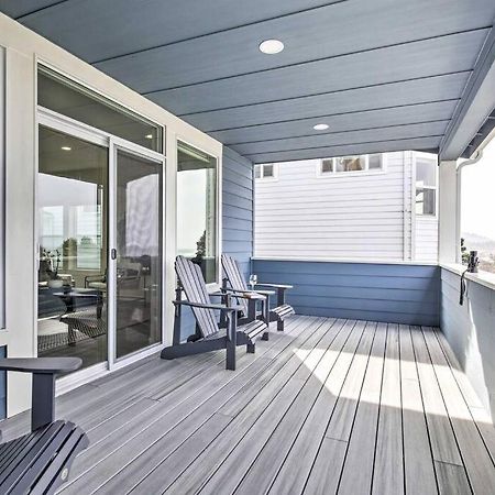 Modern Oregon Retreat w/ Deck, Hot Tub, Ocean View Depoe Bay Exterior foto